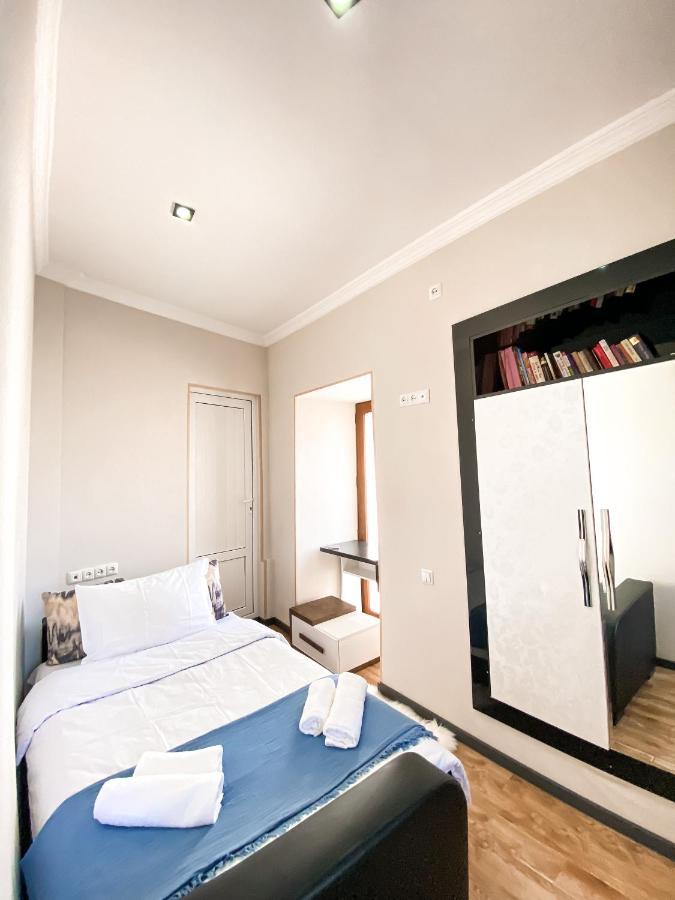 Next Level Apartment Tbilisi Bagian luar foto